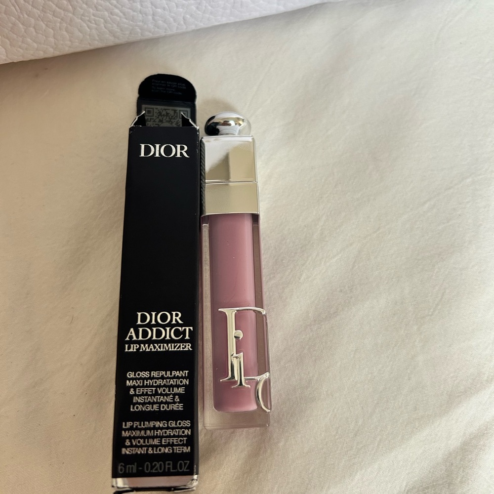 Dior Lip Maximizer plumping gloss in Pink Liliac